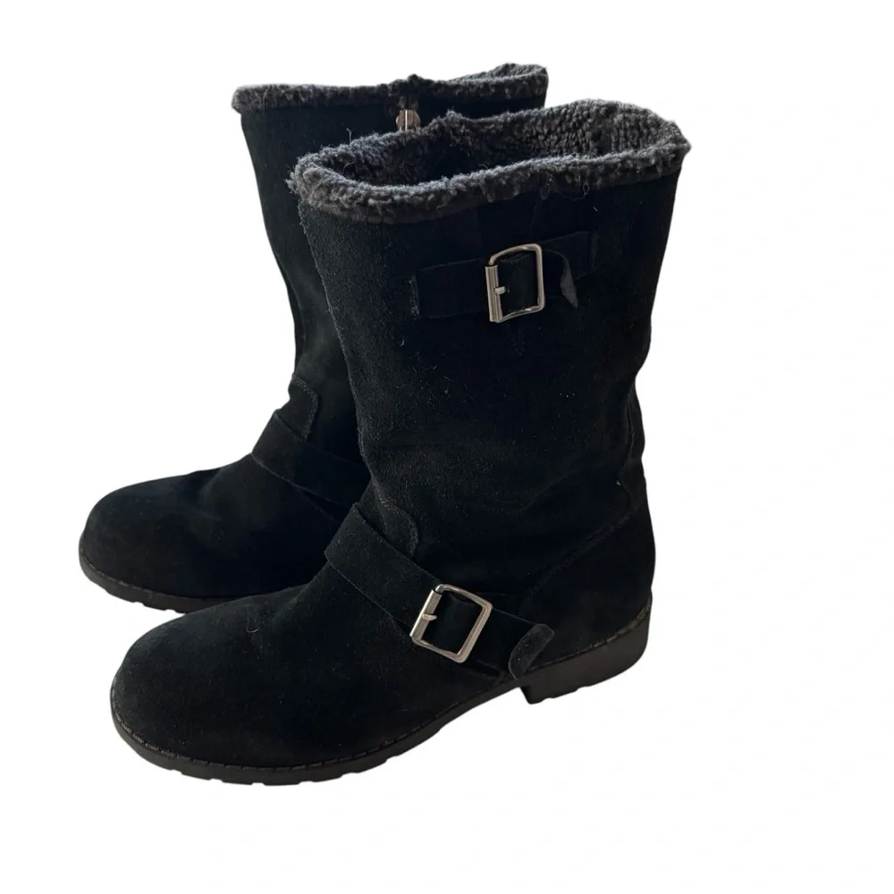 London Fog Nikki Cozy Winter Black Boots Berber lined. SZ 7 M Worn 1X Indoors
